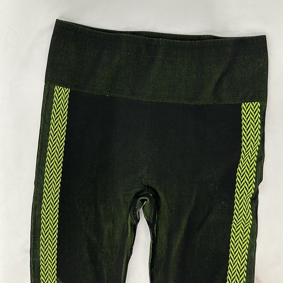 Fabletics High Waisted Seamless Leggings - Picture 6 of 7